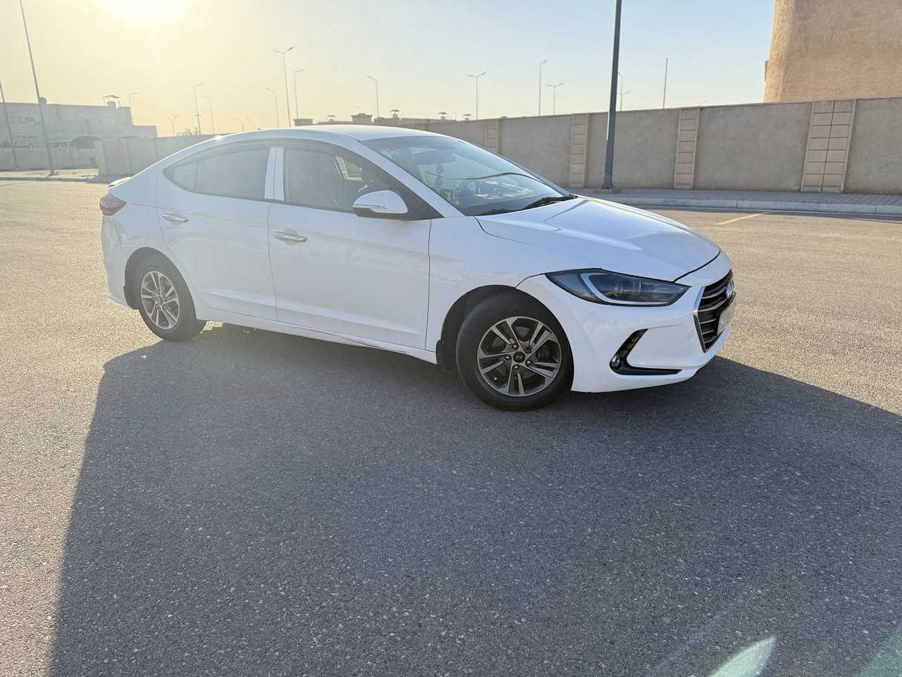 #الجميع 
سلام عليكم النترا 2017 خليجي مكينه الفين تبريد ققطعتين كير مكينن حداده تبريد تخم تاير اي نقص مابيها بدون ايرباك سليم سياره رقم ميسان باسمي نحويل بالبصره رقم دولي موجوده البصره  للمراوس فقط


**إذا كنت صاحب هذا الإعلان وتريد حذفه لأي سبب، رجاءا أرسل رسالة إلى الدعم الفني**