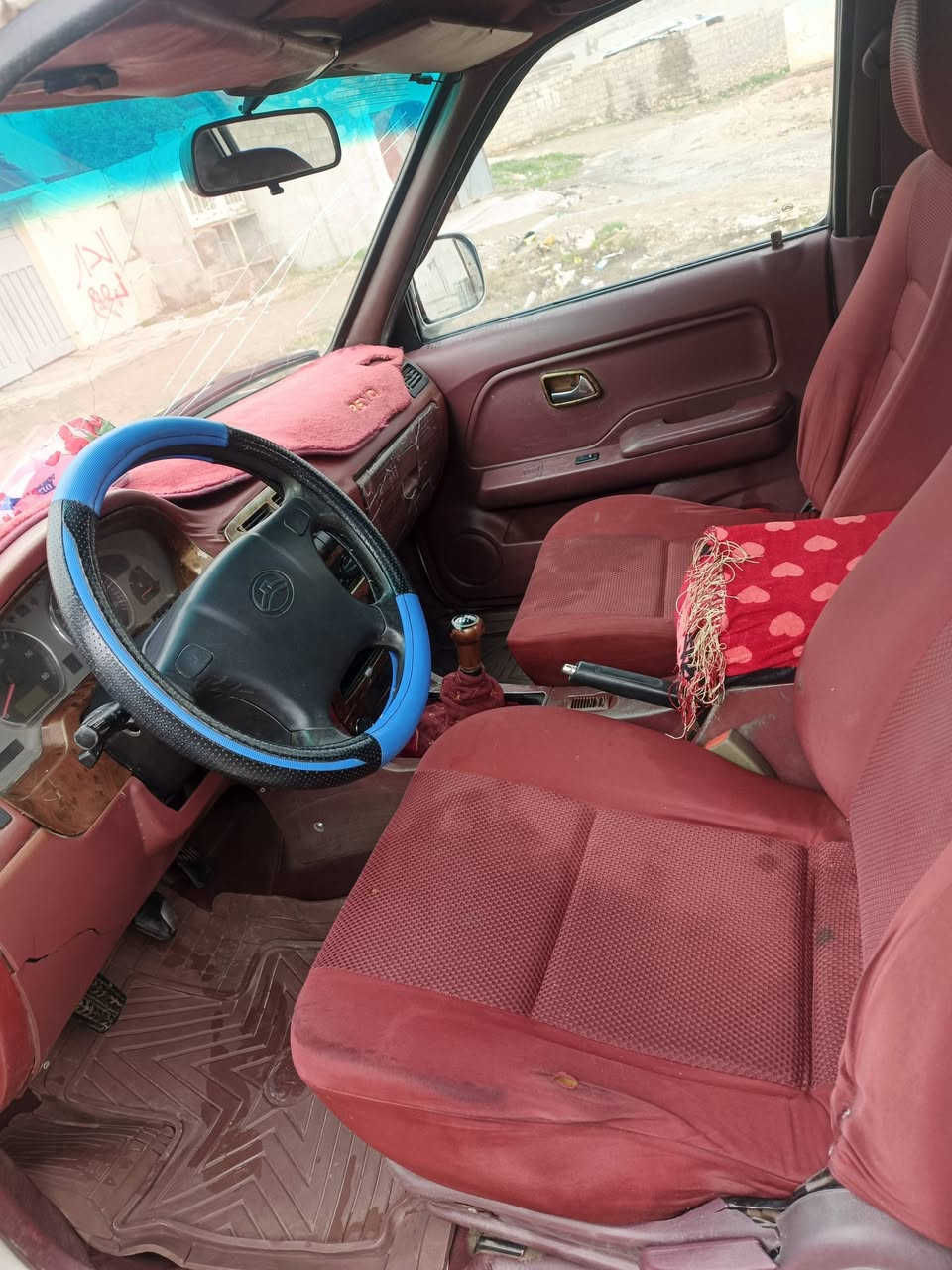 بكم دير
موديل 2014 رقم صلاح الدين 
سنويه عضم صبغ جاملغ وبوند 
تبريد شغال محرك وكير شرط 
شرط التحويل 
السعر 72
رقم الموبايل ***********
