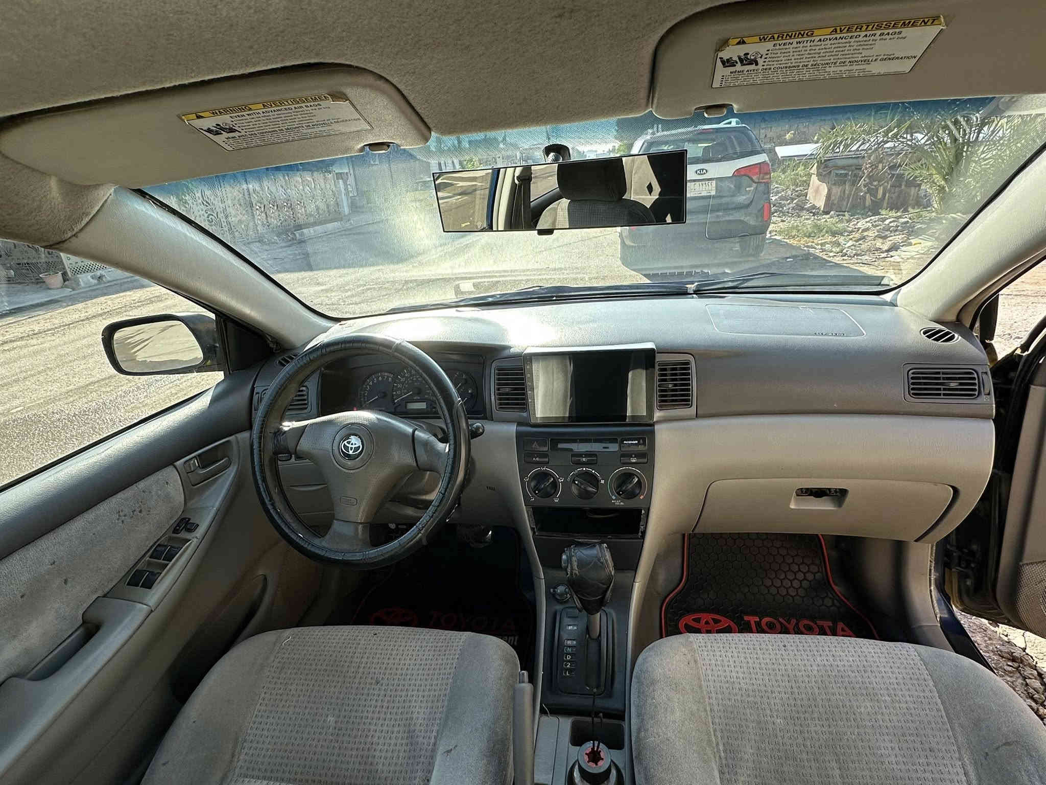 السلام عليكم بيع مستعجل كورلا 2008 امريكي حادثها جاملغ امامي لا لغد ولا شاصي السياره كلها ليبل واحد بس الجاملغ الامامي مبدل مكينه 1800 خير من الله شاشه كامره السياره نضيفه مال جناي مصفره هيئه وغرامات بسمي السياره السعر 78 وبيها مجال بسيط العنوان بغداد الحبيبيه قرب الملعب ***********
