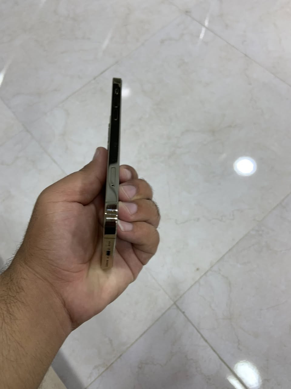 للبيع ايفون 12 برو ماكس ذاكرته 128 كيكه جهاز لوك شخط مابي كاميراته فول فقط شاشه مبدل فيس ايدي شغال شرط حاسبه بطاريه بلادي 72 شرط مايصرف شحن نمودج M أمريكي سعر 315 وبي مجال خاص او اتصل *********** مكاني كركوك
