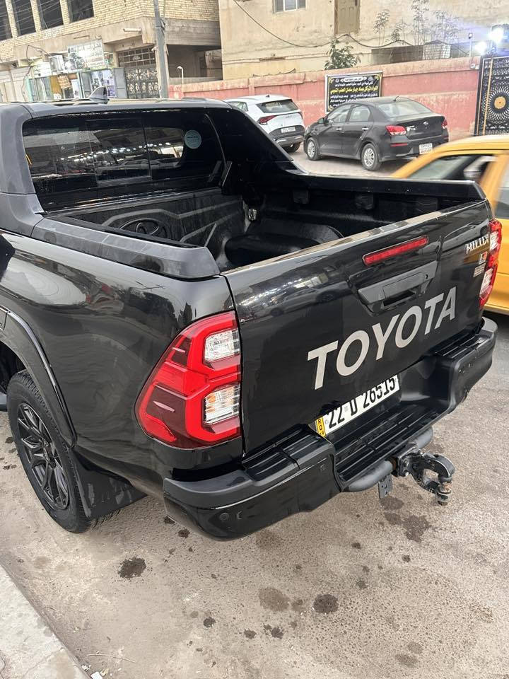 سلام عليكم هايلوكس جي ار رقم اربيل 
مكان بصره ***********
