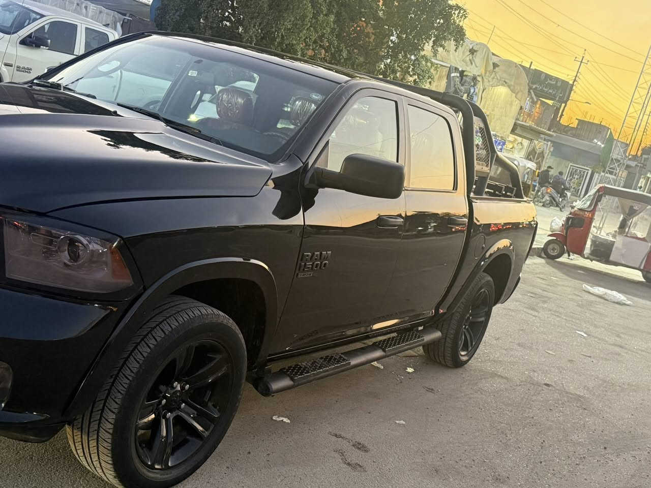 السلام عليكم
دوج رام  1500 كلاسك  باب طويل بدي قصير المرغوب 
موديل 2023

محرك 3600 

سياره جاهزه حلوه. اي شي ما ناقصها 

ومصروف عليها 

غطاء بدي ومحجر بدي 

صدر حداده جدي

ماشيه 48 الف 

صارلها 3 اشهر من طبت للعراق 

ابيع حزام  ابيع حزام 

رقم أربيل  جديد  تحويل وكاله 

هزه سنويه جديدة 

معروضه 195 ورقه 

بيها مجال كلش بسيط 

مكان السياره بغداد الزعفرانية 

***********

***********
