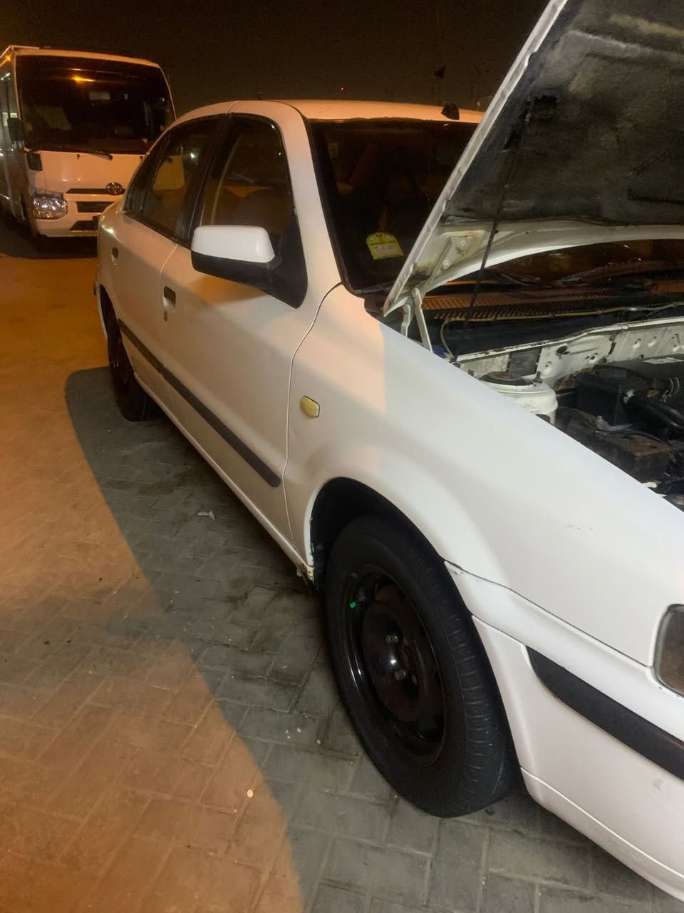 السلام عليكم     سمند مديل 2013 للبيع رقم تلفون ***********
