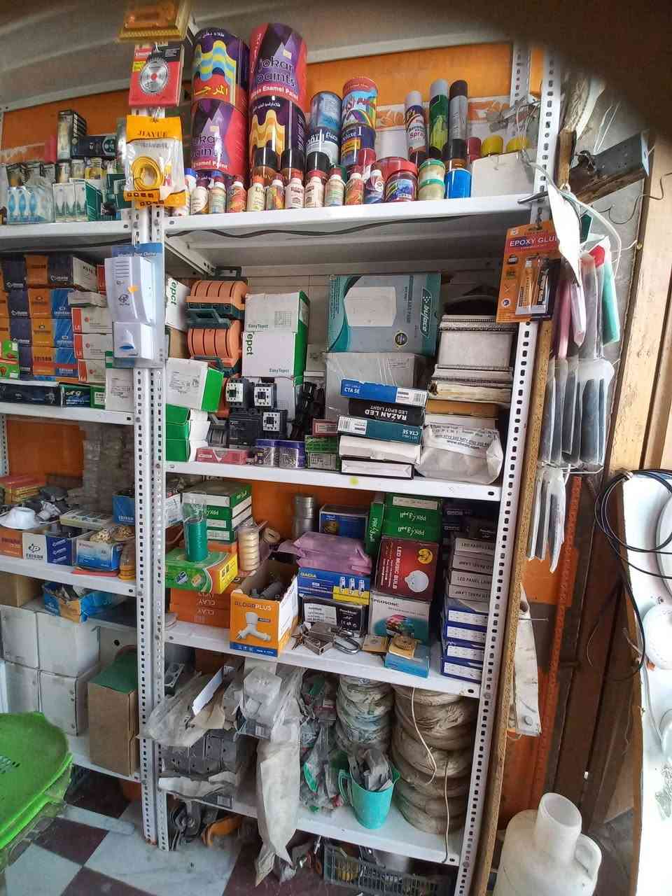 مكلف بالنشر محل للبيع عنواني كربلاء للاستفسار اتصال بصاحب المحل ***********
