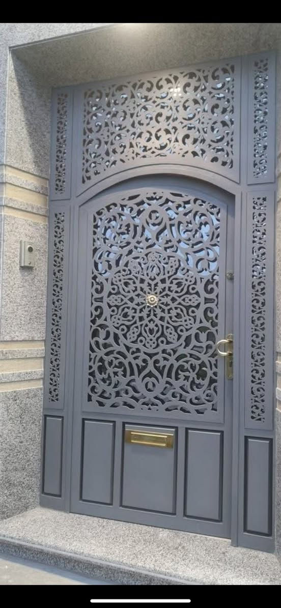 صبغ حديد
صبغ داخل خارج 
جميع اعمال الاصباغ 
*********** دخل كربلاء فقط
