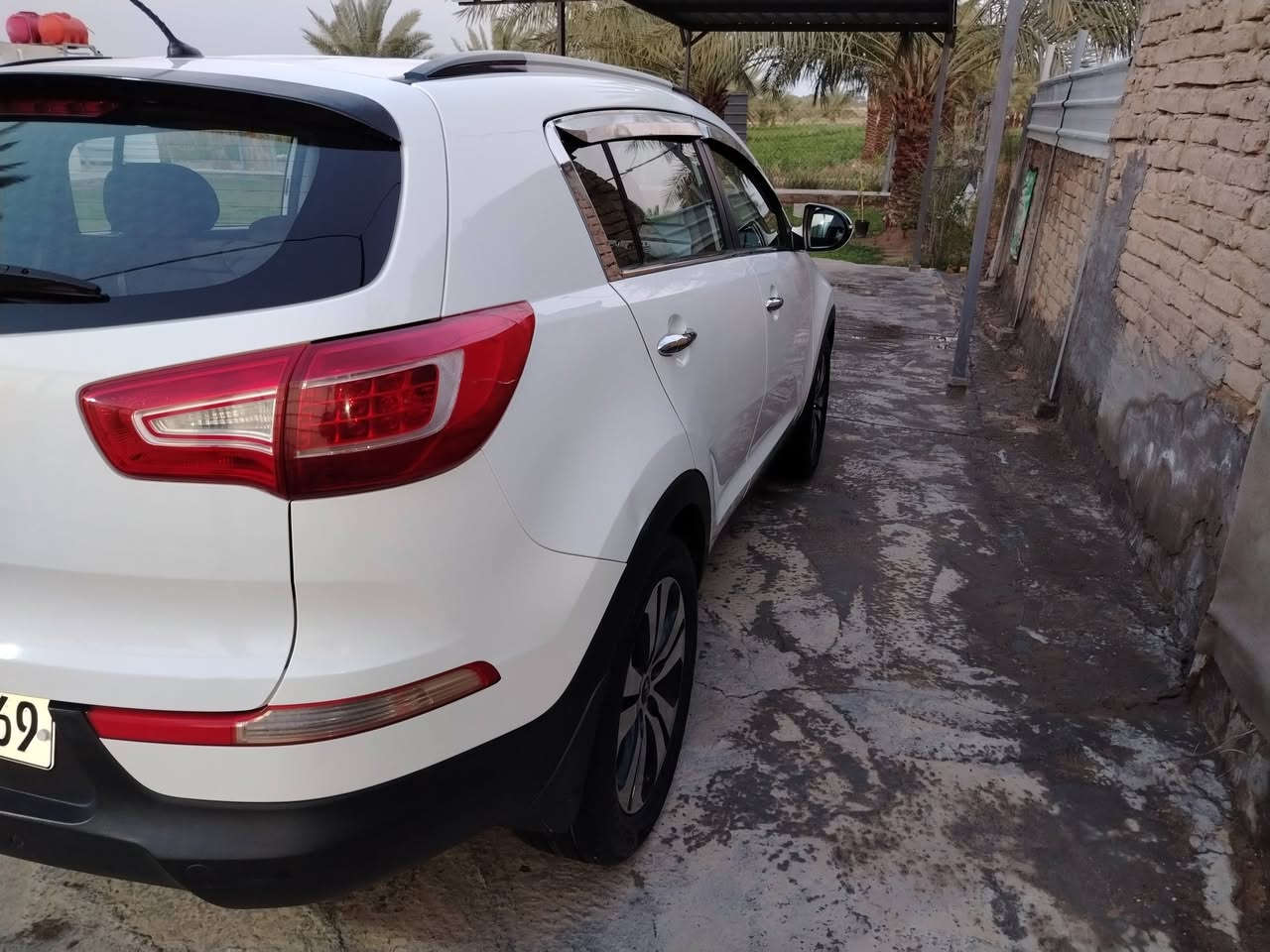 سلام عليكم سيارة كيا سبورتج موديل٢٠١٣ مكفوله كفاله عامه رقم أربيل بسمي سنوية ٢٠٣١ سيارة خليجي مكينه ٢٤٠٠ السعر ١٤٧ بي مجال العنوان بابل القاسم رقم الهاتف ***********
