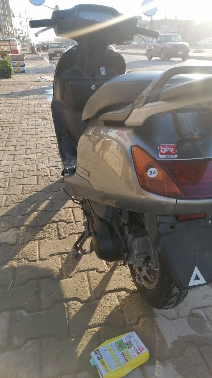 سبيسي للبيع كفرات اصليه مكينه خرسه شلعه ومعدل دراجه عل ابلاد مفتوحه بس ولفات وسلف يعلك عنوان الكوت الخاجيه شارع اربعين للستفسار ***********
