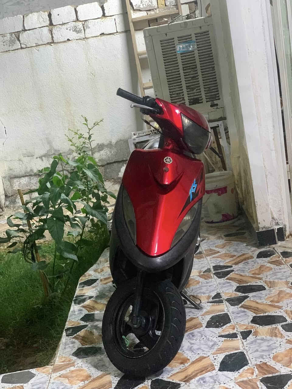 سلام عليكم ماكس عدلة للبيع دراجه نكره سلف خير من محرك بلاد بوشه55كبل للشارع ب450وبيها مجال راسلني خاص او دك على رقمي***********
