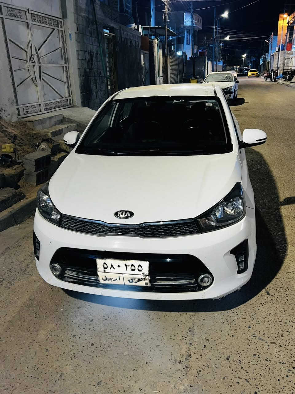 كيا بيجاس وارد خليجي للبيع
السياره بيها بعض الملاحضات البسيطه محرك 1400 كفاله كير ومحرك وتبريد وتدفئة وتخم تاير السيارة جديدة مال بنيه من دوام للبيت شرط حته السبير ما نازل بيها بارد باب السائق اقل الصبع كلش يعني كلش قليل مثل ما مبين بالصور وعدك الصندوق بي حادث بسبب ستوته فقط باب الصندوق كما موضح في الصورة وايضاً الداير مال الجاملغ الخلفي بي صبغ قليل والباقي كله كفاله مع العلم السنويه منتهية 
السعر 98$
للاستفسار الاتصال على الرقم ***********
