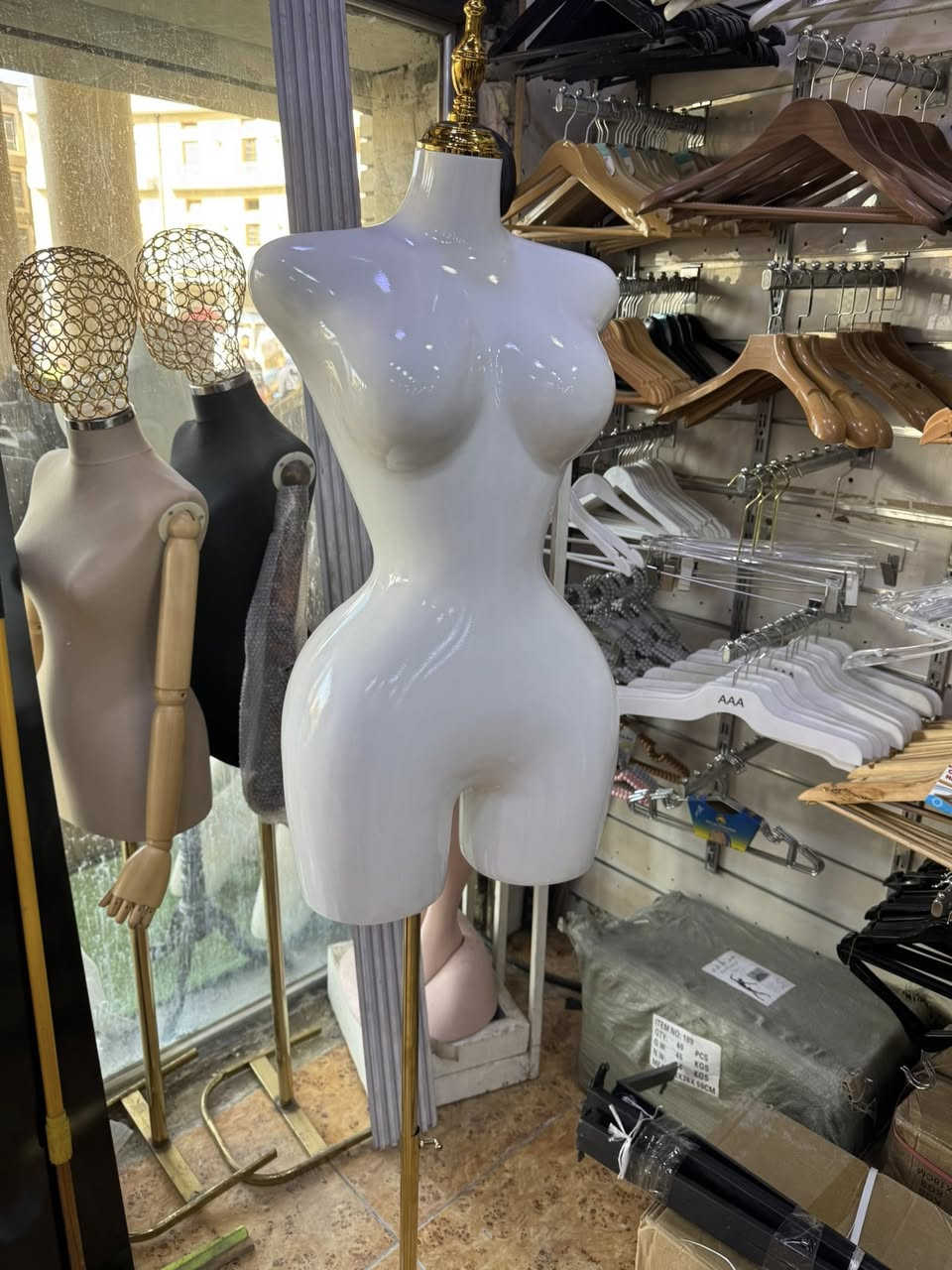 لحجز الاتصال ***********مكتب أبو جبل النوري يوجد توصيل كافه مناطق العراق بسعر الجمله
