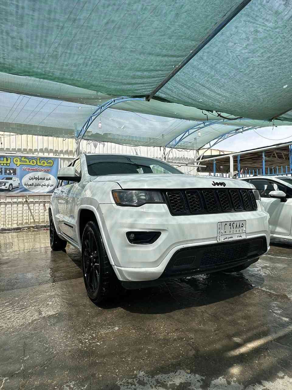 جيب كراند شيروكي بلاك توب 2020
حادث دعاميه فقط 
السعر 235
للاستفسار ***********
