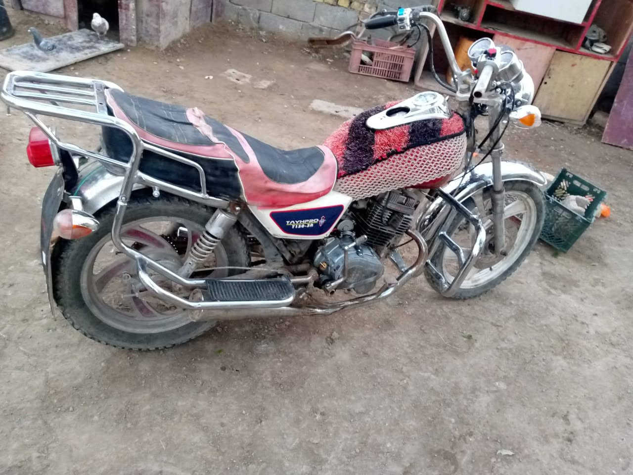 دراجه تايموته اللبيع دراجه مانقصه شي عوزه بس خيال موديل 16مكينه مفتوحه عوزه غسل اسعر 350وبيه مجال مكلف بل نشر رقم الولد *********** كهربيات كله شغاله
