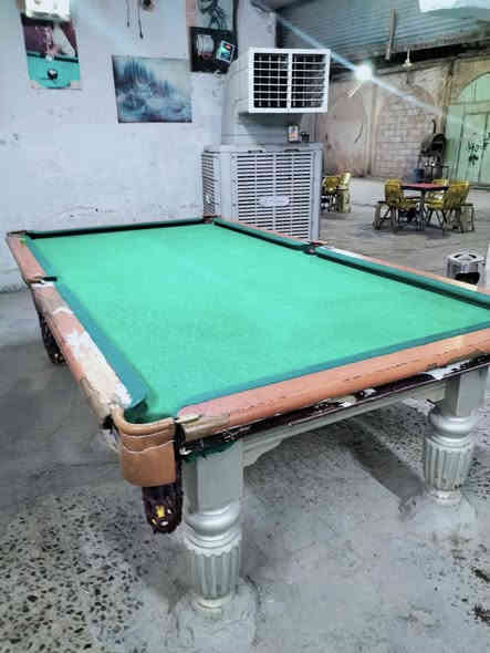 ميزين فرخ سنوكر 
النجف ***********بيه وتساب 
السعر الواحد 250
