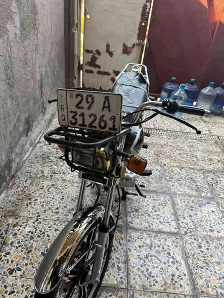 سيفان مرقمه بسمي 
موديل  2023  طالعه بل 2024 
دراجه كفاله عامه محرك خير من الله جديده شوفت عينك 
السعر 1450  او بيهه مجال لشراي 
مكان بغداد حي اور 
للستفسار ***********
