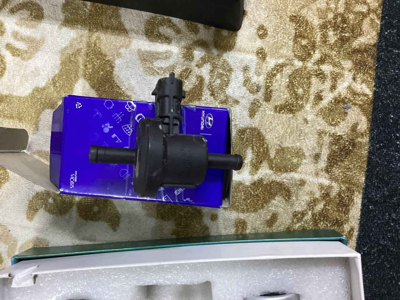 كلهن ب٧٥ هنه والتوصيل 
اغراض كيا صول ٢٠١١ محرك ٢٠٠٠ اشتريتهن طلع العطل مــوو منهن امانة اللّٰـه استعملتهن كلش قليل وكله جديد 
حساس صالصنة الفوك جديد 
شريط ستيرن جديد يرهم لكل سيارات الصول وع الفحص
بلكات استخدام اسبوع
فاكيوم مال مبخره الامامي عــلمـود السيارة لتغص بل تفويلة
ماطور ماسحات
قواعد ارقام جدد
لايت زنون بروجكترات


**إذا كنت صاحب هذا الإعلان وتريد حذفه لأي سبب، رجاءا أرسل رسالة إلى الدعم الفني**