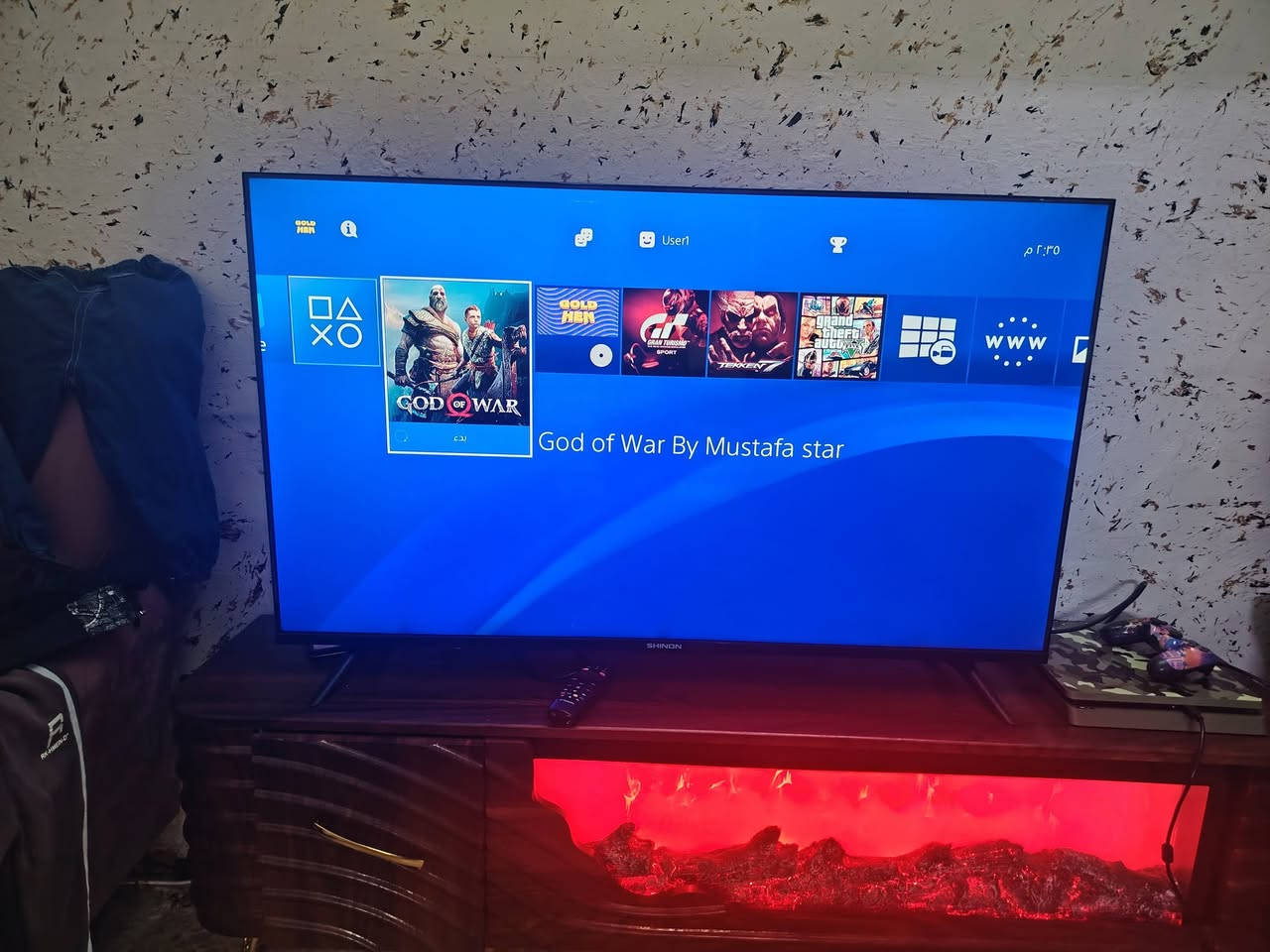 سلام عليكم بلي 4سلم مهكر عسكري يدات 2 وحده اصلي وثاني تجاري ضماني من البيت سبوع بغداد باب المعضم السعر 280 الف ***********
