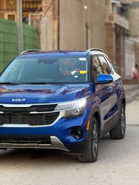 كيا سيلتوز  موديل 2023 وارد امريكي  السيارة بدون أرباك وبدون قطعة تبدي...