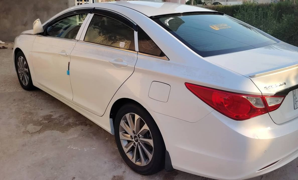 السلام عليكم 

سوناتا 2014 خليجي مكفوله✅✅
 رقم بابل 
محرك 2400 
🟩🟩فول مواصفات عدى الفتحه 
شفتات تحكم ستيرن حساس كشن كهرباء
 مدوشمه كشنات وارضيه
 منظومه زنون داخل غرفتها والخلفيه والايت كله زنون 

سياره ماتصرف عليها ولاتتعب تراي وين مايعجبك روح 🟩✅

اي استفسار اتصل على الرقم 
***********
