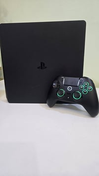 بلايستيشن 4 السلم(اونلاين غير مهكر) ذاكرة 861GB مو 512GB ركز. جهاز لوك...