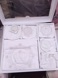 أغراض بيبي • ملابس أطفال • استعمال قليل