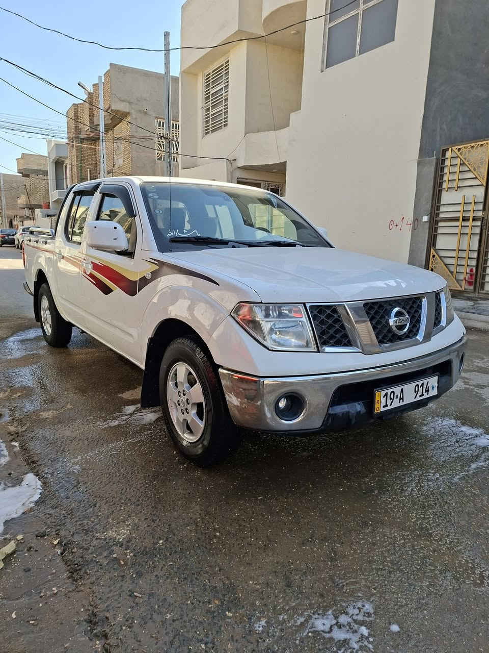 السلام عليكم
نيفاره 2011كير عادي  سياره نضيفه  مكفوله تخم تاير حداديه جديده تبريد ثلج تدفئة شغاله كهربائيات فول محرك جديده دواخل جديده رقمها كربلاء بسمي  دولي رقم مميز  سنويه مجدده لل 30 مشروع وطني سعره 100 وبيه مجال ولشراي يتصل ***********.
***********.
