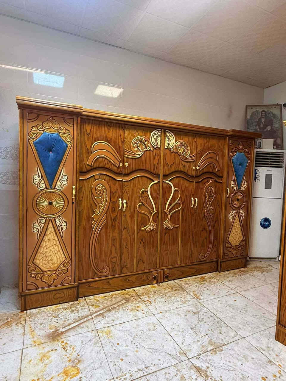 السعر ٧٥٠ بيهة مجال مستعملا
شد نقل داخل بغداد مجاني 
نضافه ٩٠
٨ قطع🎀***********🎀🎀تواصل وتساب فقط
