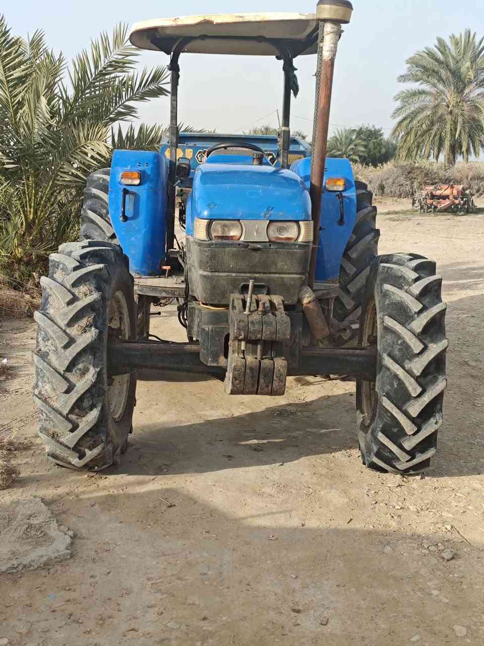 موديل 12تخم تاير اكسنات اوكير وضع الشركه محرك صارلي ١٥يوم من سكمته اوبدلت عينه ***********
