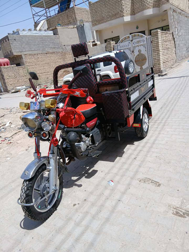 ستوته صقر للبيع موديل ٢٠٢٣كفاله عامه مكينه و اكسن و شاصي كله كفاله جاهزه ع اخير حبايه تخم تاير كهربائيات كله جديد اوراق كامله مكاني بغداد مدينه الصدر. سعرهه مليون و ٧٠٠ و بيه مجال هـ***********

