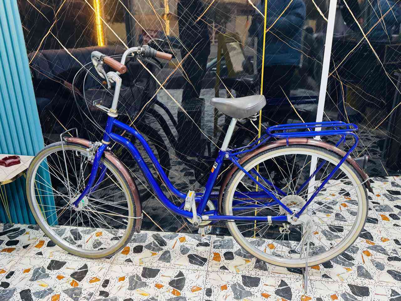 سلام عليكم 
باسكل للبيع 
الحجم 27
كير او عكرب 
السعر اتصل على الرقم 
***********
