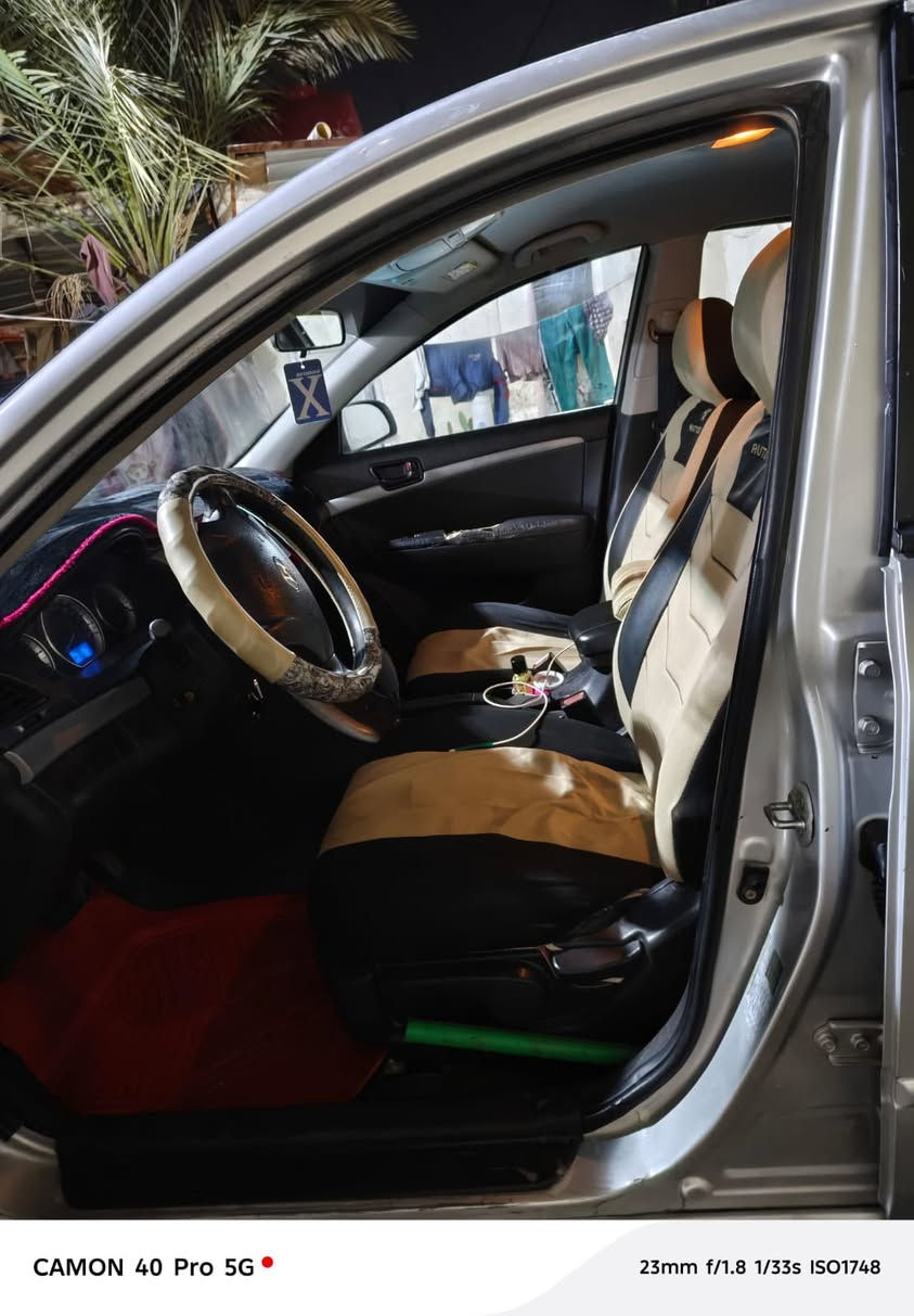 سوناتا 2011 2400  بنزين رقم دهوك متومه مكانه نجف السعر42 وبيه مجال الرقم ***********
