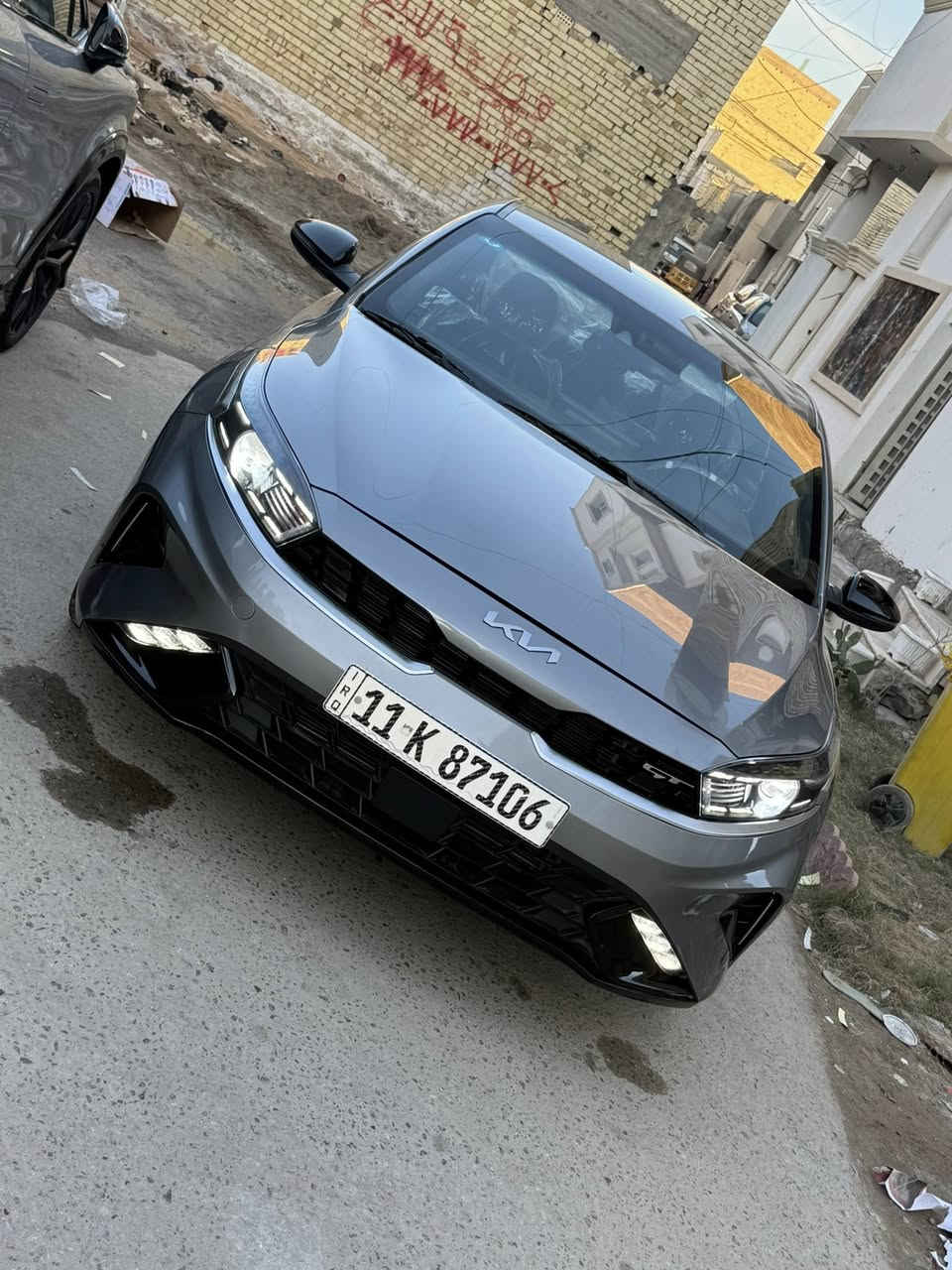 سلام عليكم. فورتي ٢٠٢٤.  السياره. فول عدا الفتحه. جي تي. لاين بيها. بنيد فقط. بدون شواصي اريد مراوس بجارجر فقط.  للتواصل ع رقم ***********. بي واتساب  فقط 
هاذا اتصال ***********
