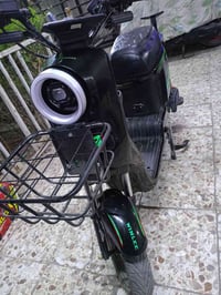 R9 للبيع جديدة استخدام كلش قليل مال ابني مكفولة  مكاني بغداد الشعب الس...