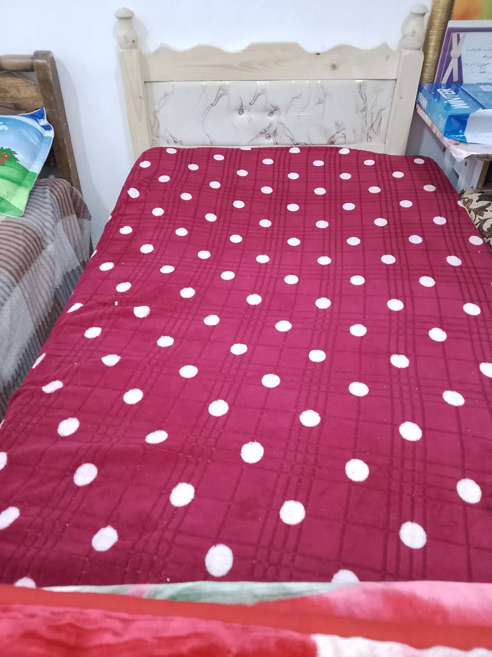 غراض للبيع ميز وكنتور سعرهم 150 وكاونتر سعره 100 والجرابي عدد 2 جدد سعرهم 80 الشراي يدخل خاص


**إذا كنت صاحب هذا الإعلان وتريد حذفه لأي سبب، رجاءا أرسل رسالة إلى الدعم الفني**