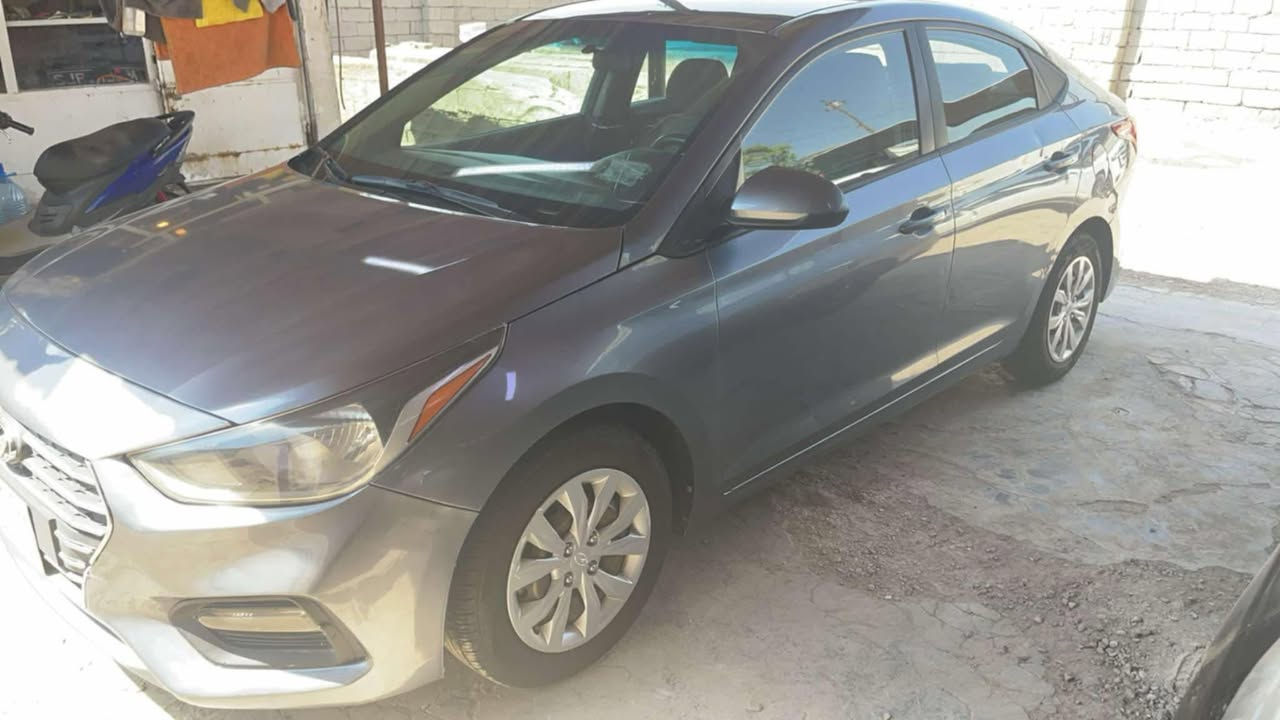 السلام عليكم
شبابنا الغالين 
اكسنت امريكية موديل 2019 سيارة حادثه بنيد وجاملغ وبيهة كم رصعة بالعراق حالوب 
لون فيلي 
سيارة كلش نظيفة وما ممعتازة اي شي كاملة مكملة 
رقم بغداد باسمنا للبيع 
تفاصيل اكثر الاتصال 

‭0790 515 9821‬ ابو سامر 
عنواني بغداد - الكرادة داخل
