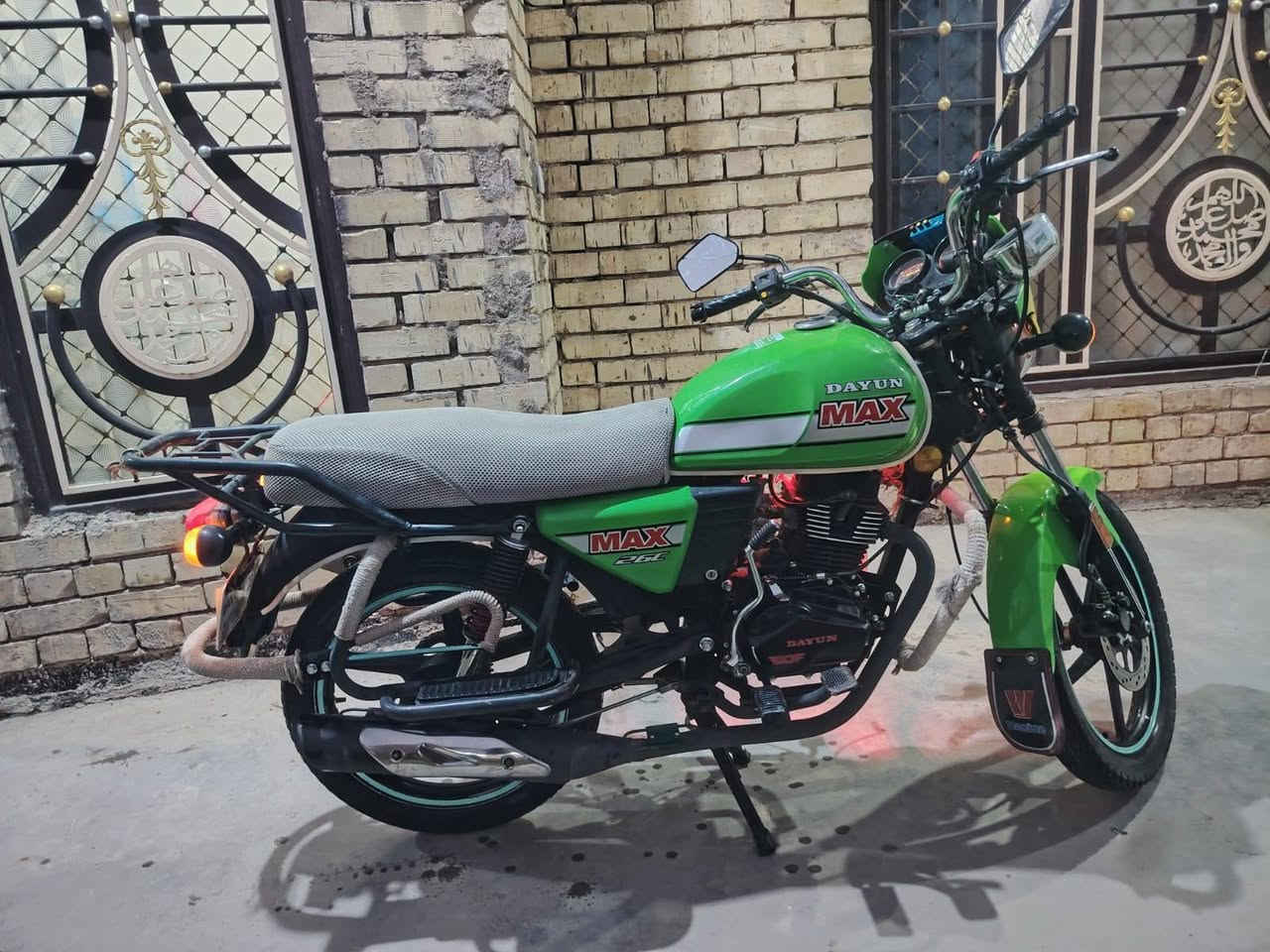 للبيع دايوان كامل مواصفات مكفوله كفاله عامه السعر 1400وبيهه مجال *********** مكلف بل نشر الشراي يتصل علئ راعيهه او يراسله Raad Dadoosh Alshamry
