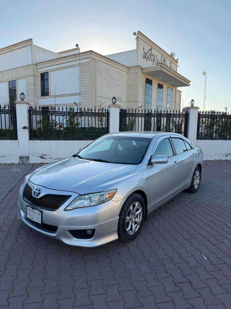 يالله السلام عليكم 
للبيع فقط نقد 
اعتذر من الوعده 
والاقساط  

السعر 110 مجالها قليل 

كامري امريكي موديل 2011
لون سلفر 
رقم كركوك  الماني  

محرك 4 سلندر 2500 المرغوب
شرط بدون بخار بدون صرف
بدون صوت على الفحص 
السياره :- بيه فقط ( باب السكن صبغ اثر جلح وشويه براس البنيد صبغ محدد وشويه براس الجاملغ على كد شبر  ) الباقي كفاله من  التبديل والفتح 
والحالوب والجلح شرط الفحص 
السياره حيل حلوه وبلادية ماشيه (135كم ) حقيقي 
داخل رصاصي
ارضيه جلد
كشن كهرباء 
مقاعد جلد 
شاشه ايباد
كامره خلفيه
اواكس
يو اس بي
4دسك
ويل كب كروم
بلاجكتور بلادي
تحكم مري جانبي
كير/محرك/تبريد/تدفئه/صدر/تخم تاير/دوشمه/باتري/كهربائيات/ارضيه جلد/منضومه زنون كله جديد وبالشرط/على الفحص والسونار اليعجبك 
رقم  (كركوك الماني ) سنويه جديده لغايه 2027   مشروع وطني بأسمنه شرط التحويل والغرامات مصفره
عنوان السياره ::
صلاح الدين-تكريت
الخاص مغلق رجأ::

السعر 110 :::::::مجالها قليل 
للاستفسار:
***********
‭٠٧٧٢ ٩٦٨ ٥٢٤٢
