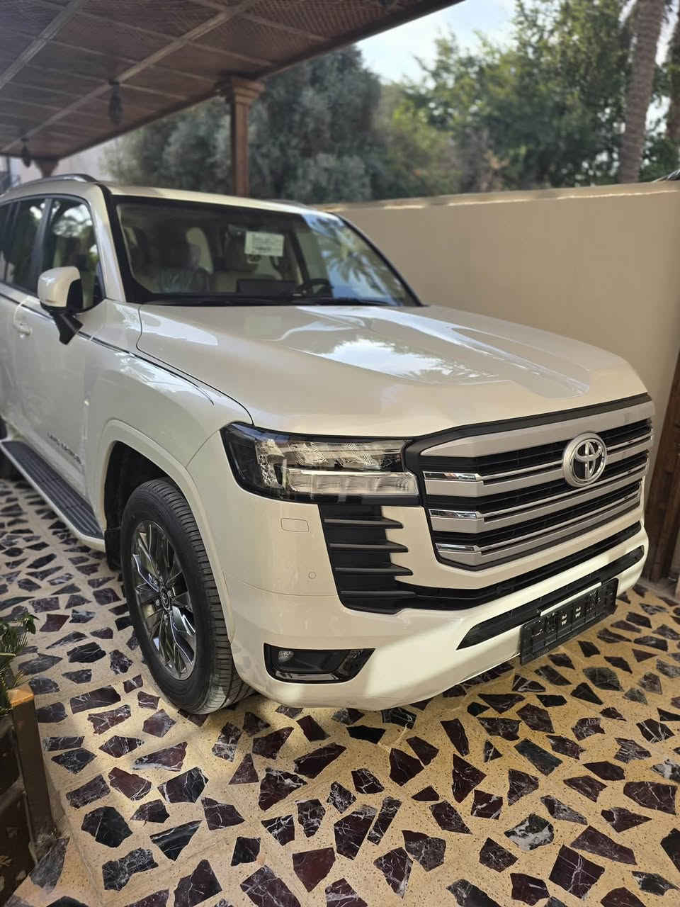 لاندكروز gxr 2024 
وكاله ساز بعدها بالضمان
ممشى ١٤
المكان بغداد اليرموك 
السعر 69
***********
