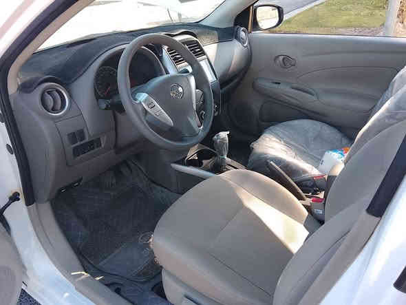 للبيع فقط ..
نيسان صني موديل 2024 
سياره جديده على وضع الشركه ماشيه 9 الاف فقط
السياره مكفوله كفاله عامه بدون حادث او ضربه او صبغ
او بارد
ويل كب بلادي
4 جام اوتماتيك
اشاره بالمري
تحكم ستيرن
تبريد قطعتين
كامرا وحساسات وشاشه بلادي
السياره بأسمي تحويل ثاني يوم
العنوان / بغداد حي الجهاد (حي الحسين)
للاستفسار :
***********
*********** بغداد
