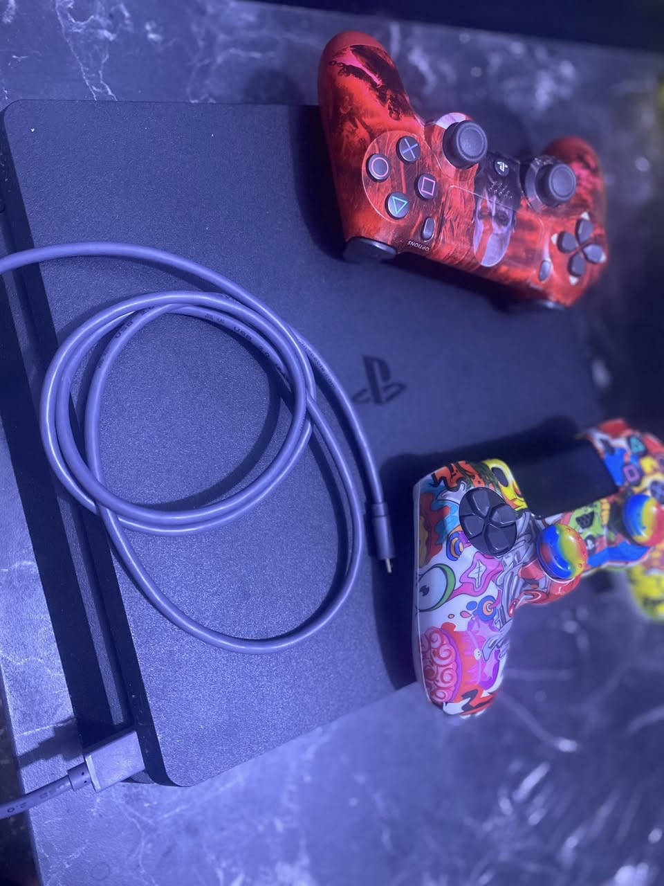 بلي 4 سلم مهكر
مامفتوح لوك ستيكر 
تهكير نضام 12:52
الذاكره 1 تيرا ( الف كيكا ) 
نضافه 100/100
جوستكات ثنين
والعاب متروس
سعر 275 قفل بلمحلات هيج مواصفات ب 350


**إذا كنت صاحب هذا الإعلان وتريد حذفه لأي سبب، رجاءا أرسل رسالة إلى الدعم الفني**