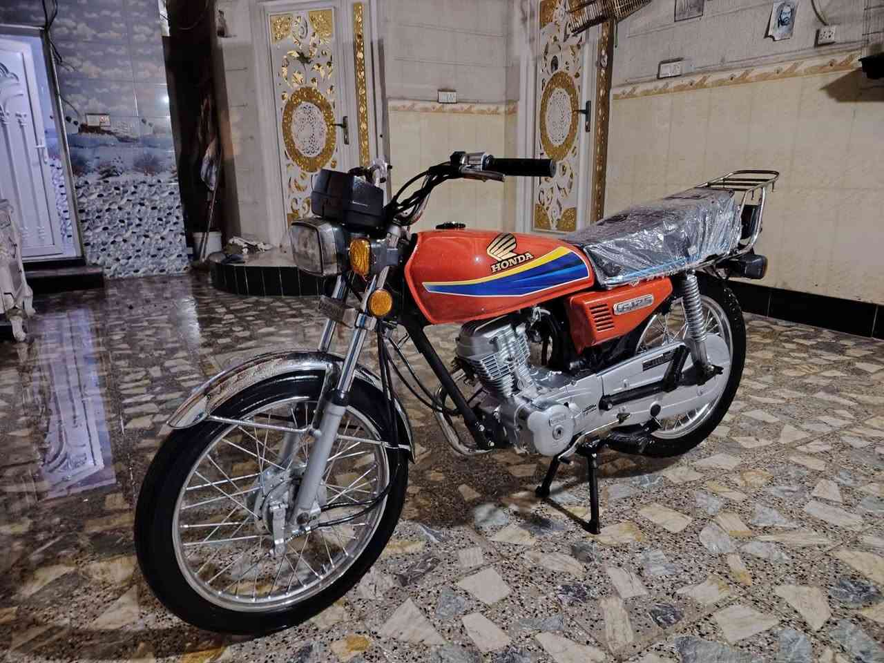 السلام عليكم مكلف بل نشر دراجه نامه امتياز موديل ٢٠٢١ أوراق صولي سعر ٨٥٠ شراي يتصل ***********مكاني بصره الأمن
