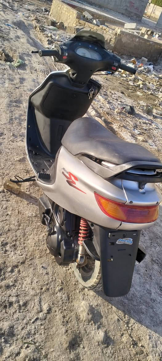 فراشه للبيع مكينه ماكس معوزها باتري تشتغل هندر ما مفتوحه سعر 300..***********
