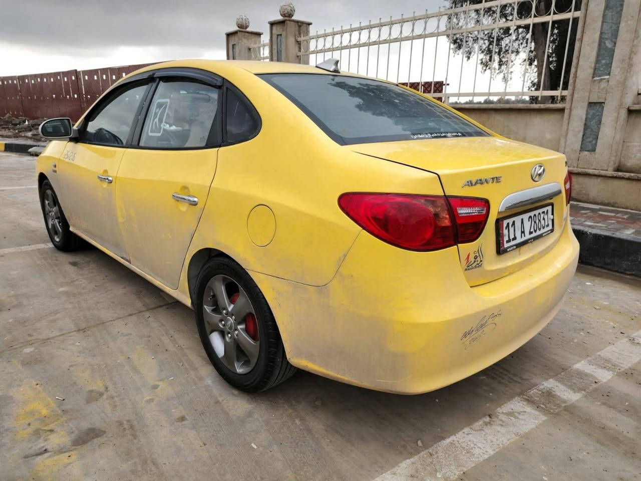 افنتي مقدس تكسي هيه غرمات صفر رقم بغداد نكليزي بسمي تريد وكلا تريد تحويل السيارة  جديدة سعر 110وبيهامجال سيارة بدون ضرار بس بوند امبدل اصلي بيها معجون تلقيط مل تكسي موديل 2007 مكان السيارة موصل حي المثاق ***********&&&***********
