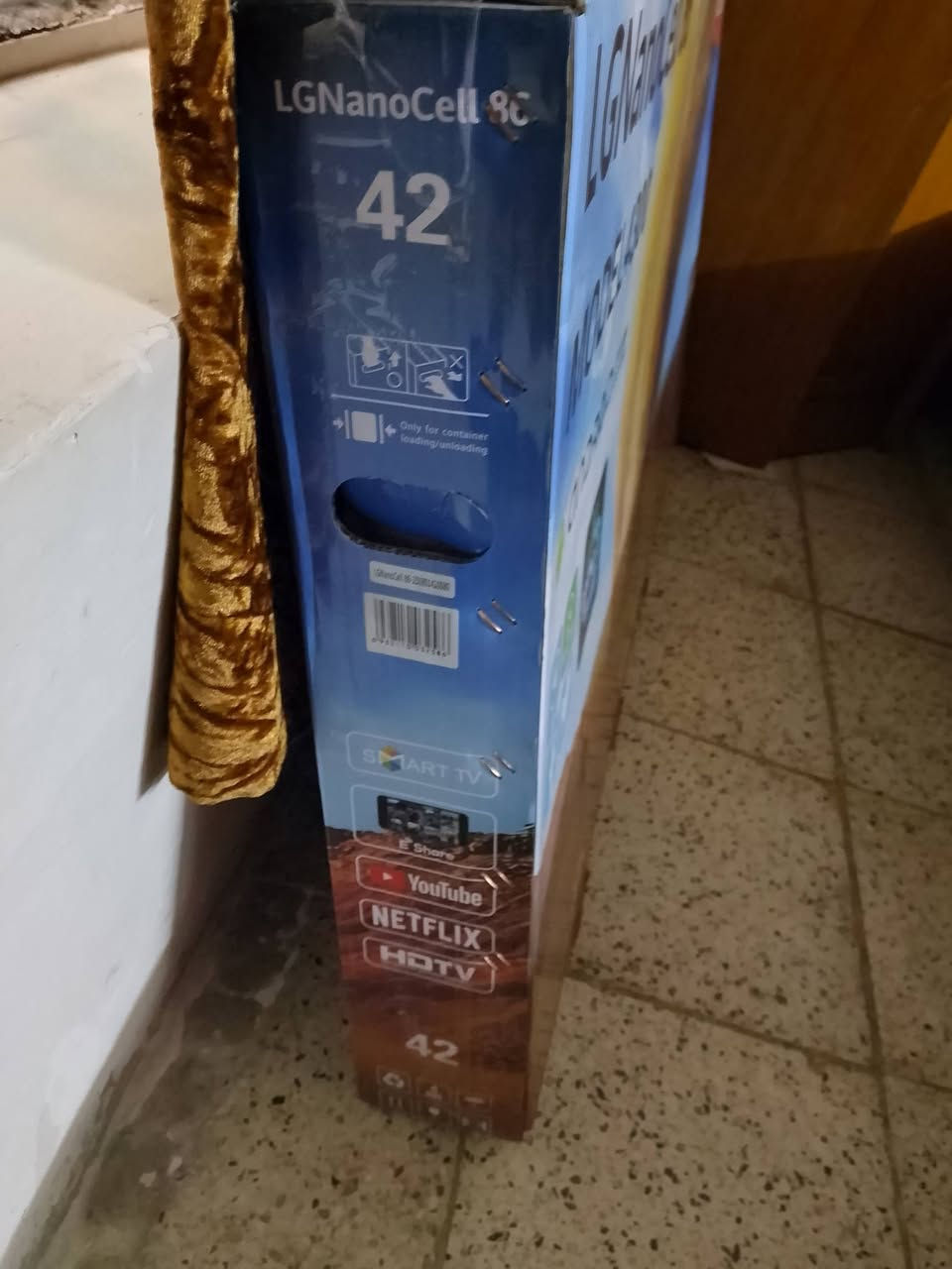 شاشه للبيع غير مستخدمه للبيع العنوان الشرطه الخامسه رقم الهاتف ***********
