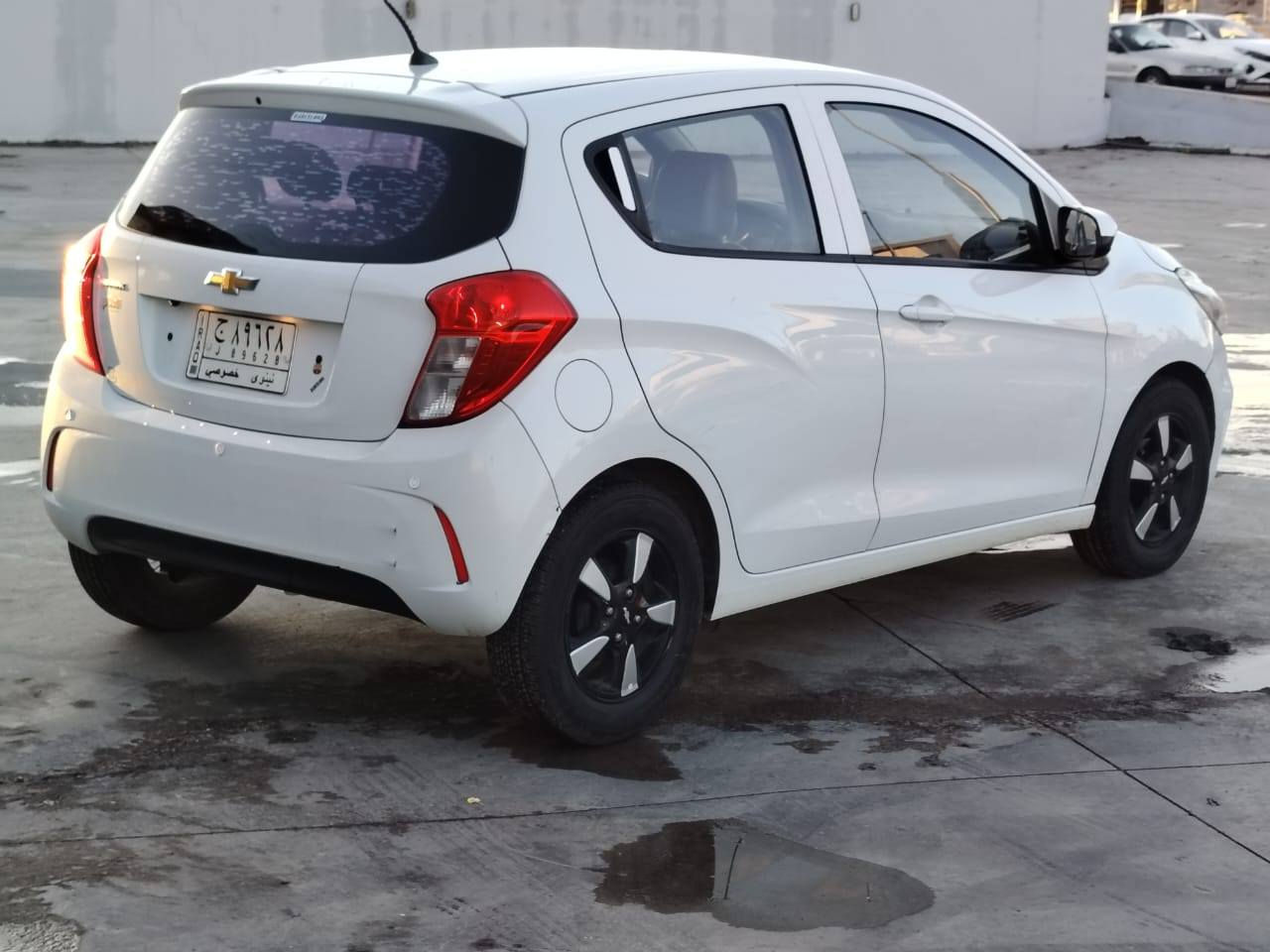 السعر 93$$         ***********
سبارك موديل 2019 ماشيه 70 km مكينه كير شرط صبغ بوند بدون دواخل رقم نينوى شرط التحويل وبيها كابون سنويه جديده كير توماتيك كشنات جلد هيتر كشنات هيتر ستيرن
