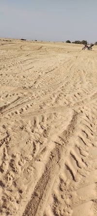 قطعة أرض • للبيع