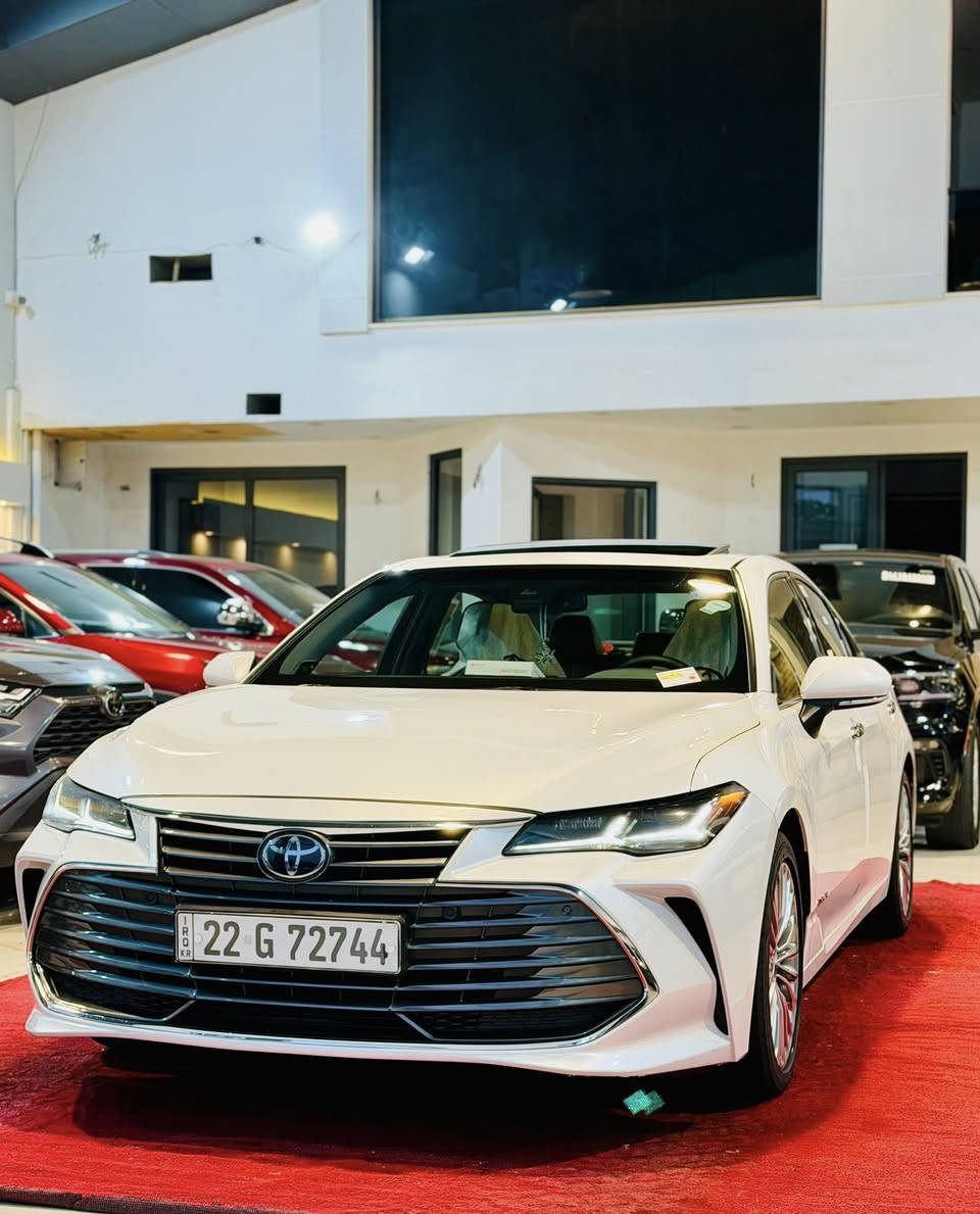 TOYOTA  AVALON LIMITED 2022

مرقم اربيل وكامل ✅

فول فول مواصفات 
 
خليجي كفالة عامة

السعر:435$

لون ابيض صدفي 

محرك V6 حجم 3.5
*فول مواصفات*
داتاشو 
داخل قرميدي
ابواب بصمة
 • شاشة وسطية 9 إنج
 • نظام ملاحة
 • دعم Apple CarPlay وAndroid Auto
 • نظام صوت JBL
 • كشنات جلد مع تدفئة وتبريد
 • مقعد السائق كهربائي مع ذاكرة
 • مثبت سرعة راداري
 • رادار تصادم أمامي
 • تنبيه الخروج عن المسار
 • مراقبة النقطة العمياء
 • كاميرا خلفية
 • حساسات أمامية وخلفية
 • فتحة سقف
 • شحن لاسلكي
مود درايف اربع أنظمة
• بقية المواصفات المعروفه

معرض هشام الحمداني لتجارة السيارات 

العنوان كركوك حي الخضراء

للاستفسار 📞
 

***********
