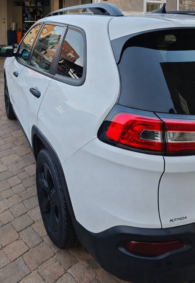 جيب بزون 2017
محرك اربعة سلندر 2400 .كير محرك مكفولات 
تبريد قطعتين  رقم مثنى دولي جديد 
حادثها هلال الجاملغ الامامي وحافت الباب بدون تبديل ليبل واحد  بجمها كبس .. سياره جاهزة ما بيها أي نقص  السعر 133
مكان السياره ذي قار 
‏‪***********‬‏
‏‪***********‬‏ الرفاعي, ذي قار
