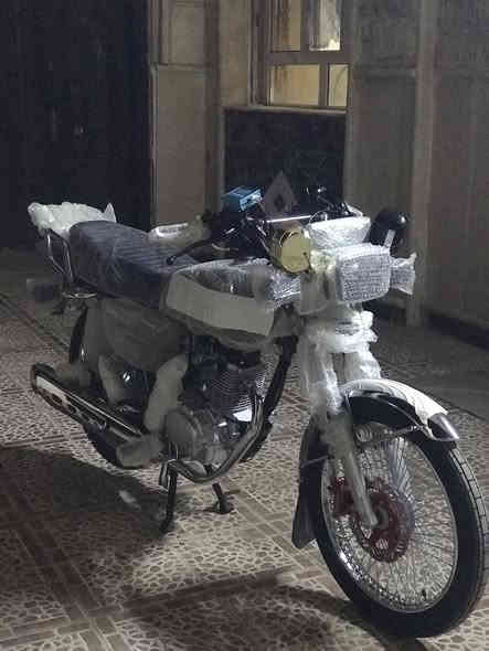 السلام عليكم دراجه موديل2025زيرو صار 10تيام شديته الدرجه 4نمر الباب لاول سعره 760وبيه مجال مكاني تكريت جسر الدله التصال***********
