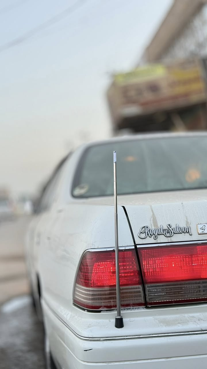 السلام عليكم راس الثور فلات صدفي كفاله عامه كرستال اصل مداور ثاني يوم رقم صلاح الدين(أ) سياره جديده كلش محرك سي 9فيشه وحده بل كارتون سياره محوره غاز 
. 
..(ملاحضه) تشوف السياره  متعجبك لاتكسر بيهه
. 
ارايل امامي خلفي كرستال✅
. 
مري شفط+بجم ابو عيون✅
. 
كشنات كهرباء غرفه جديده بل كارتون✅
. 
تبريد حداديه تخم تاير  ويل كب ليزري جديد  كهربائيات شغاله كلهه✅
. 
گيجات ليزريه⚡
. 
سياره مابيه كل نقص وجديده كلش كفاله عامه. المكان النجف الاشرف
..  السعر 115 اي استفسار خاص.ـ ***********
