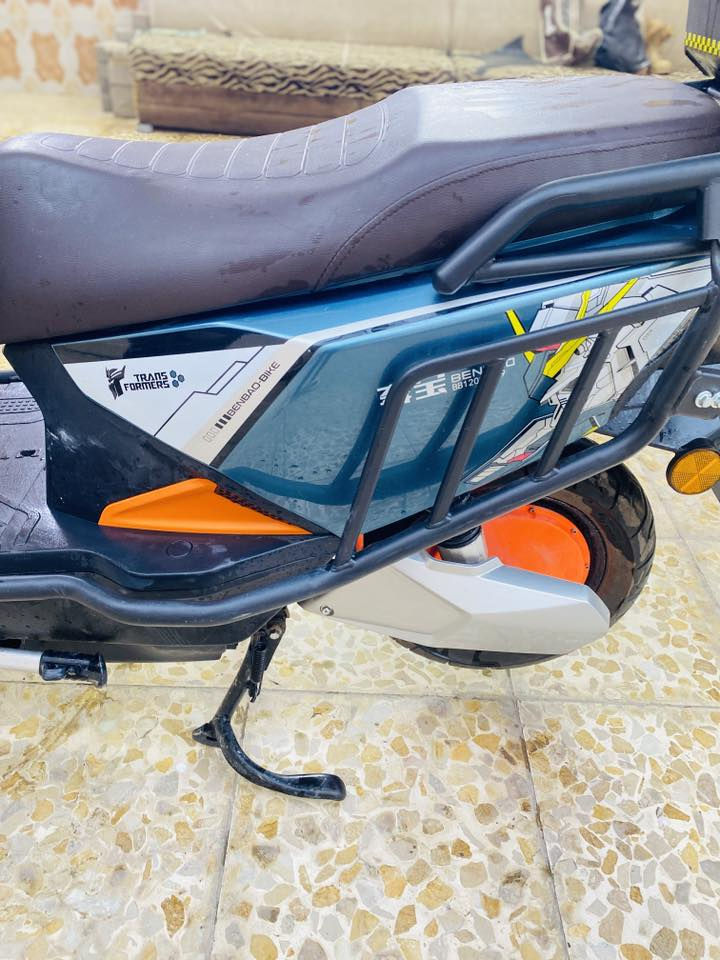 للبيع موديل ٢٠٢٥ حديث
نظام ٤ سرع سرعتها ١٠٠
نظام بك سماعات داخلية
صارلها سبوعين نازلة مشحونة٣ مرات
منزلها بمليون و٤٠٠
عارضها بمليون و١٠٠ وبيها مجال
مستعجل ع بيعتها
دراجة بعدها بالجيس
مكاني بغداد
تواصل ع رقم ***********
